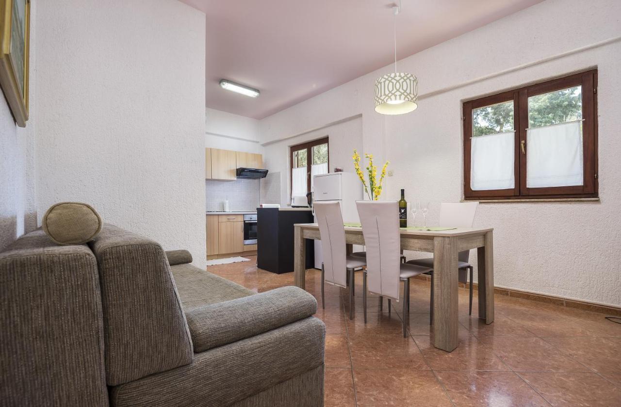 Karmelo Appartment Davorka Rovinj Kültér fotó